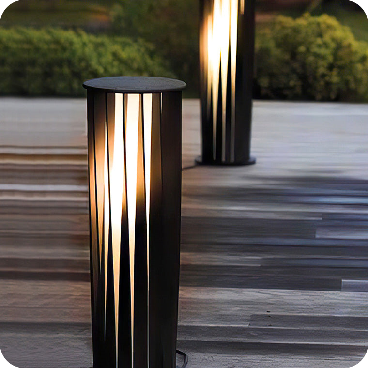 Decorative Solar Bollard Light