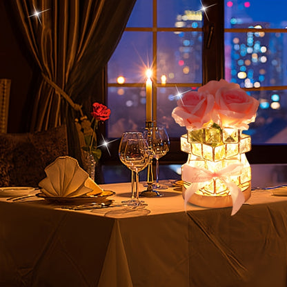 Lámpara de mesa con rosas de cristal y luces navideñas