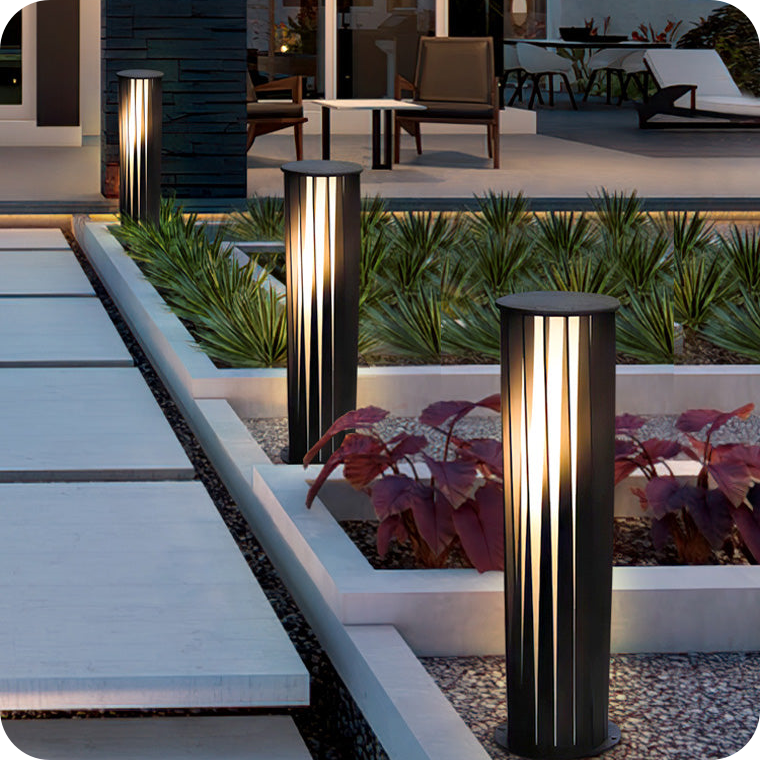 Decorative Solar Bollard Light