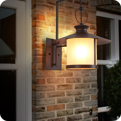 Outdoor Wall Light