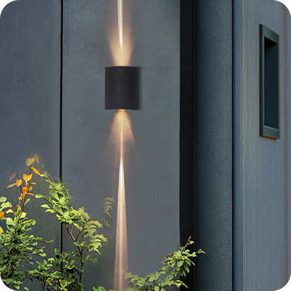 Outdoor Wall Light