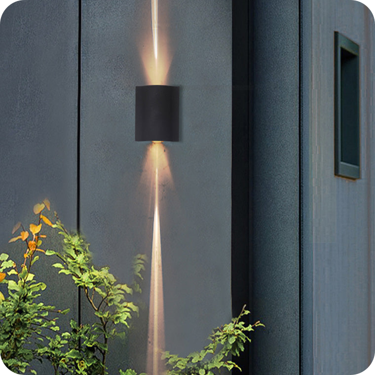 Outdoor Wall Light