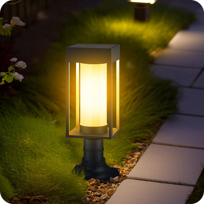 Outdoor waterproof garden lamp, villa wired, high-end yard grass lamp.