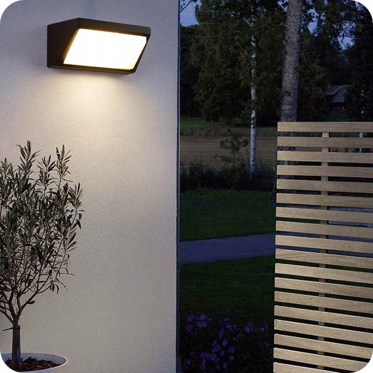 Solar Wall Light