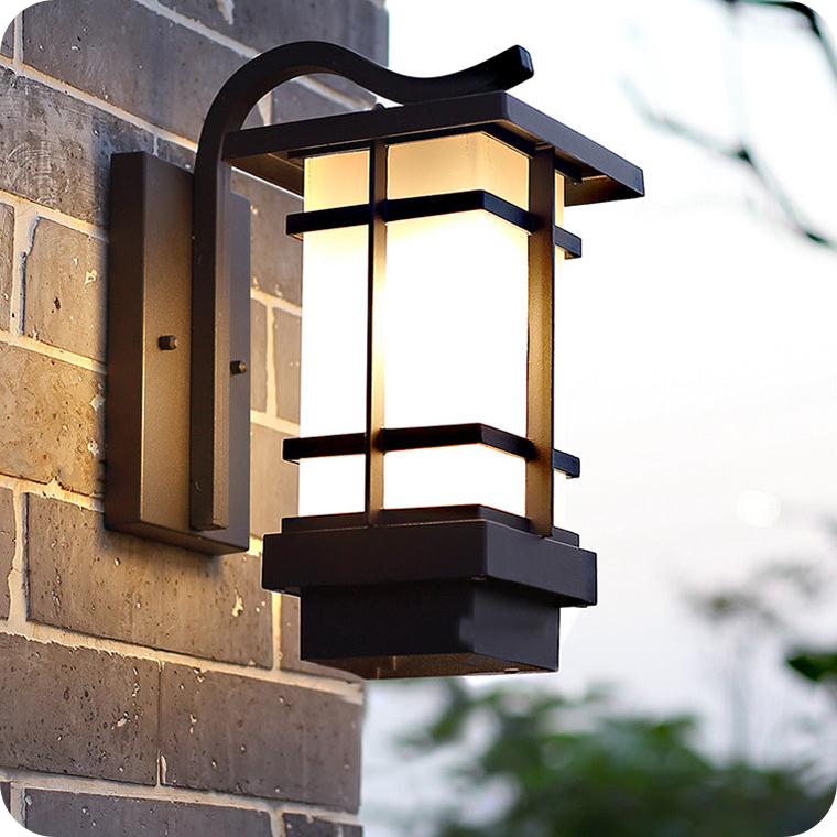 Solar Wall Lantern