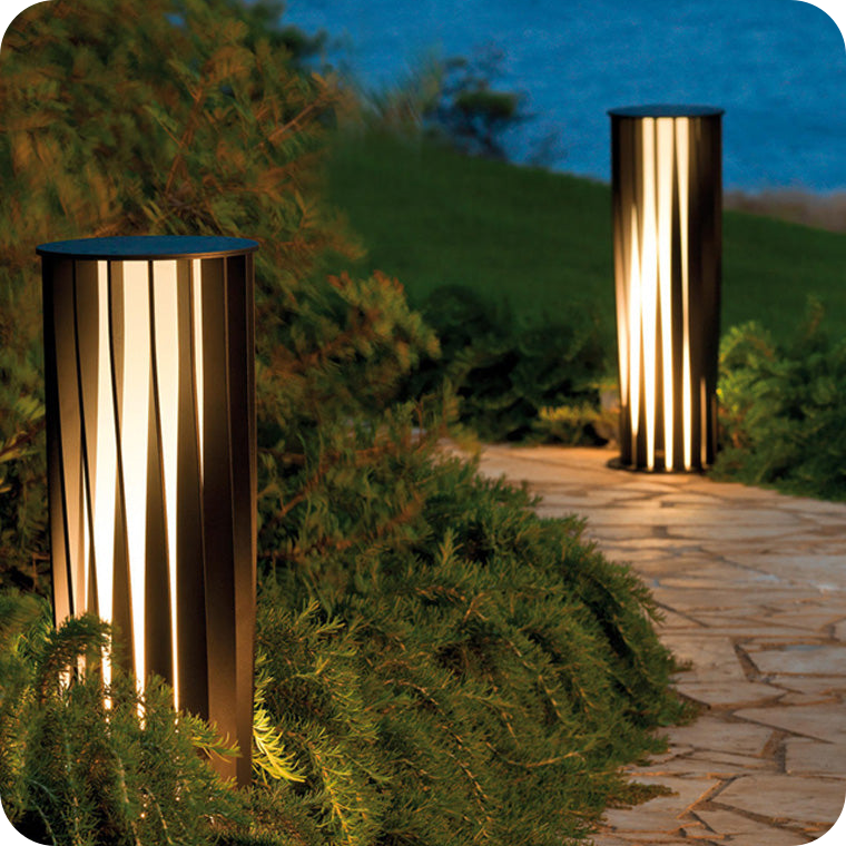 Decorative Solar Bollard Light