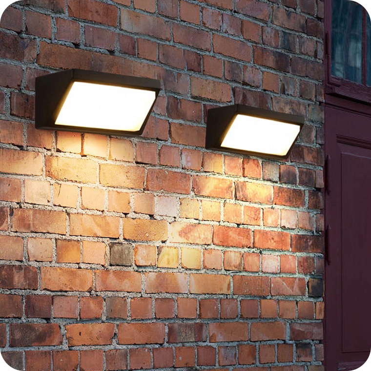 Solar Wall Light