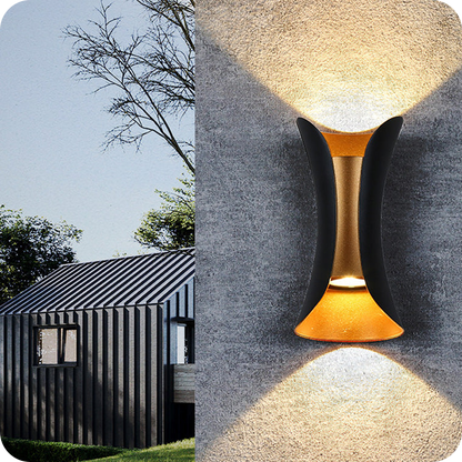 Outdoor Wall Light