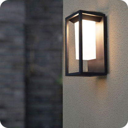 Solar Outdoor Wall Lantern