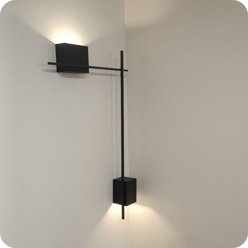 Aplique de pared con acento escultural