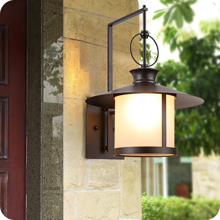 Outdoor Wall Light