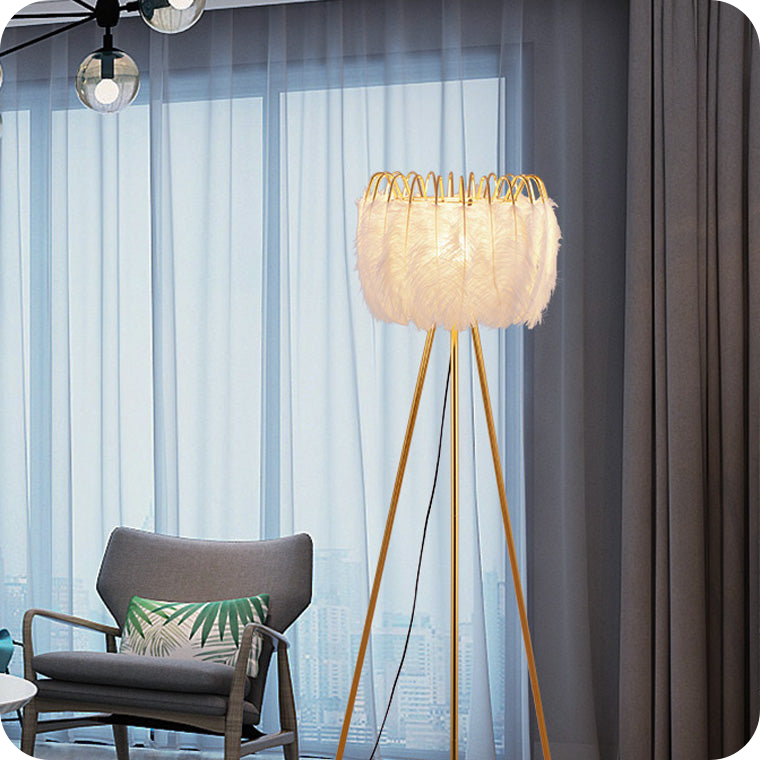 Tripod Feather Floor Lamp