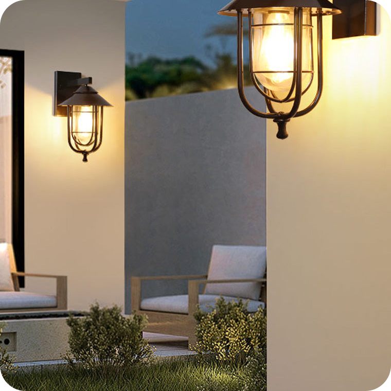 Outdoor Wall Light