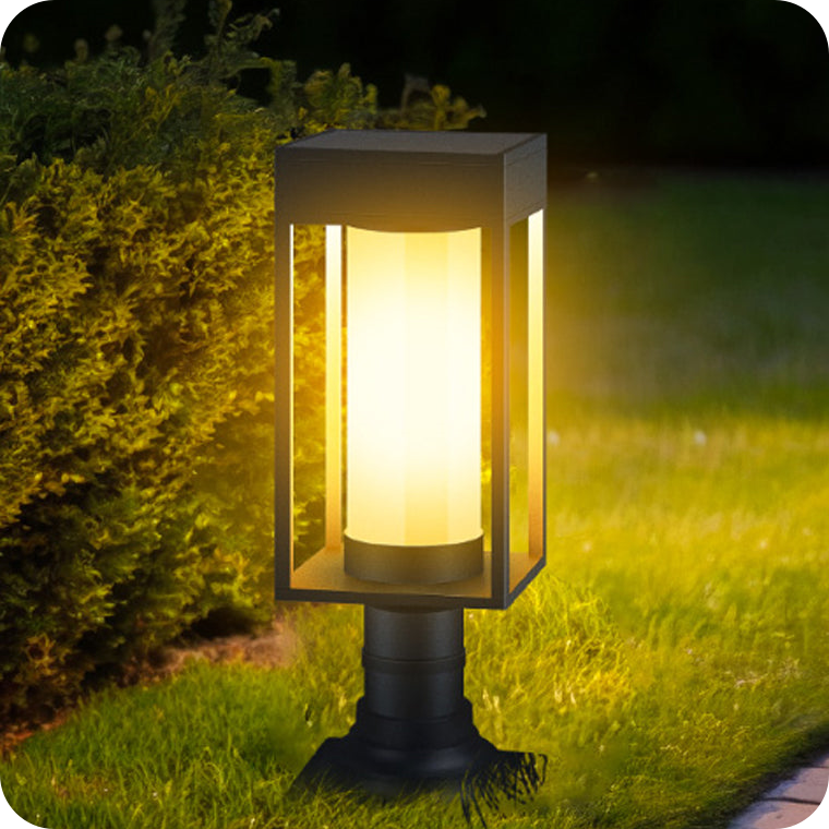 Outdoor waterproof garden lamp, villa wired, high-end yard grass lamp.