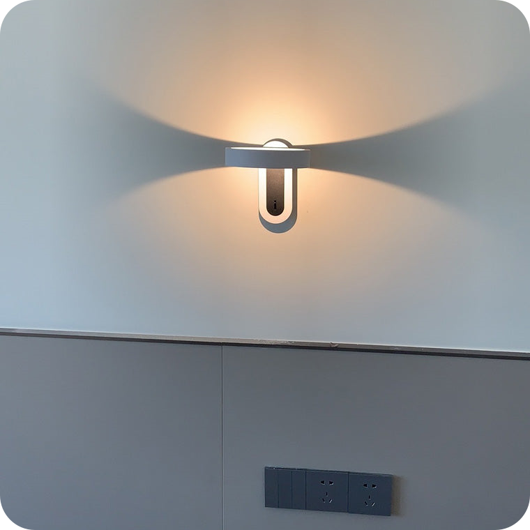 Adjustable Circle Wall Sconce