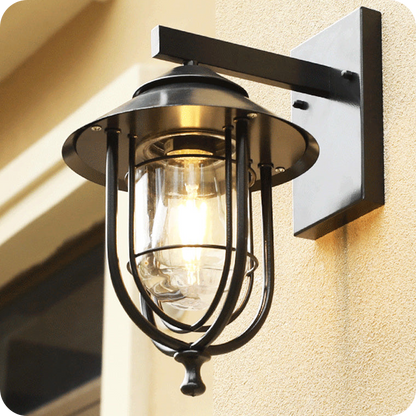 Outdoor Wall Light