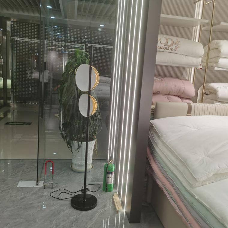 2-bulb Semi-Globe Floor Lamp