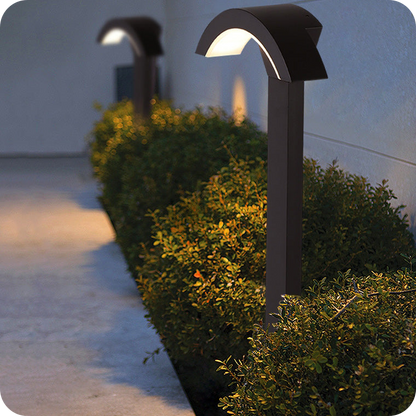 Modern Pathway Light