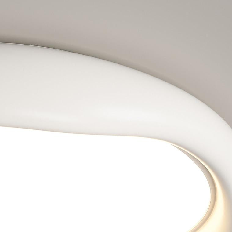 White Wavy Round Ceiling Light