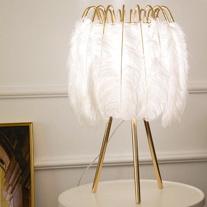 Lampe de table à plumes sur trépied élégante