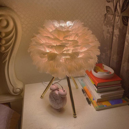 Feather Tripod Table Lamp