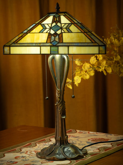 Golden Glow Tiffany Lamp