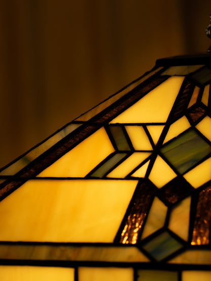 Golden Glow Tiffany Lamp