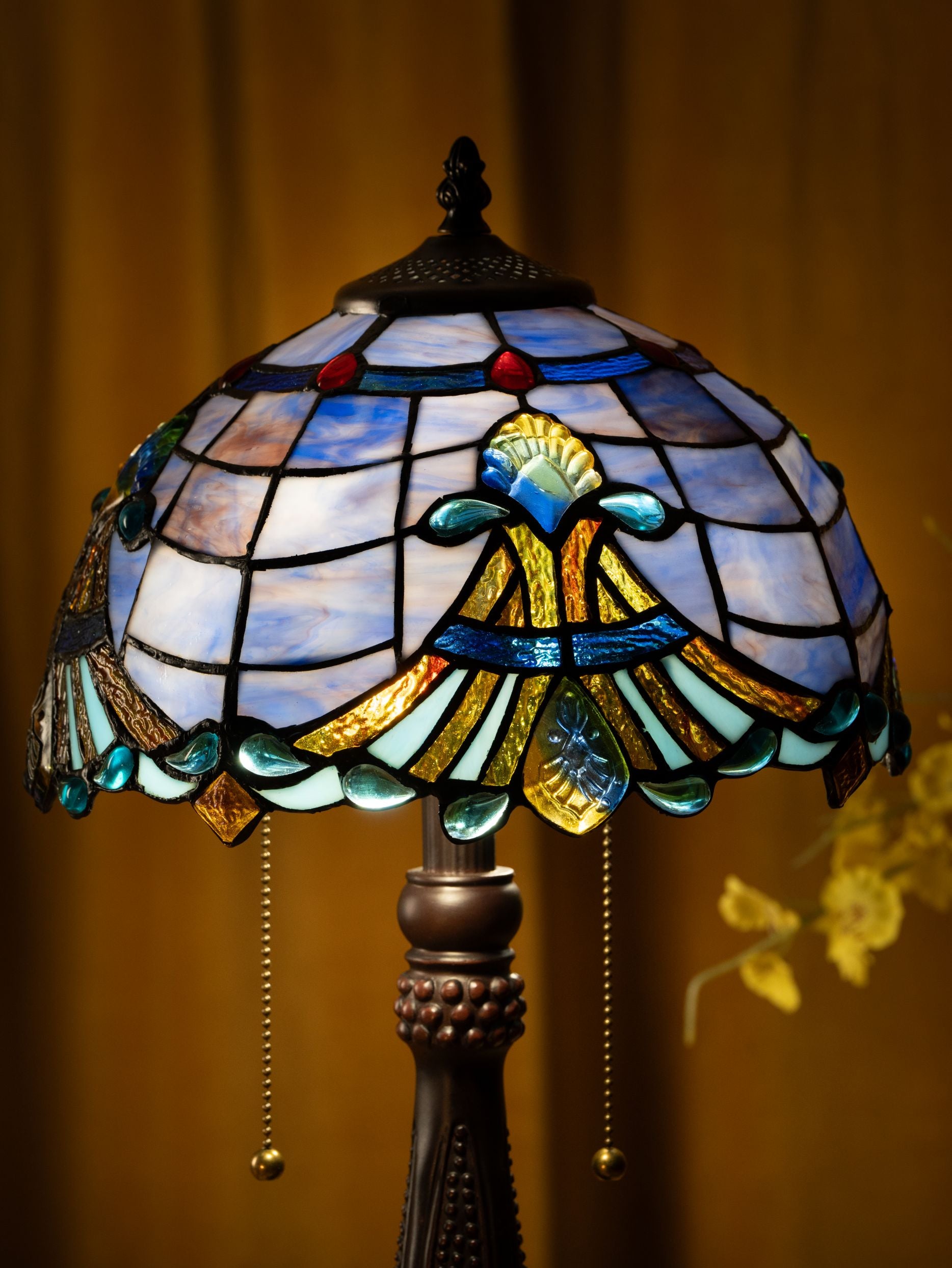 Royal Blue Elegance Tiffany Table Lamp