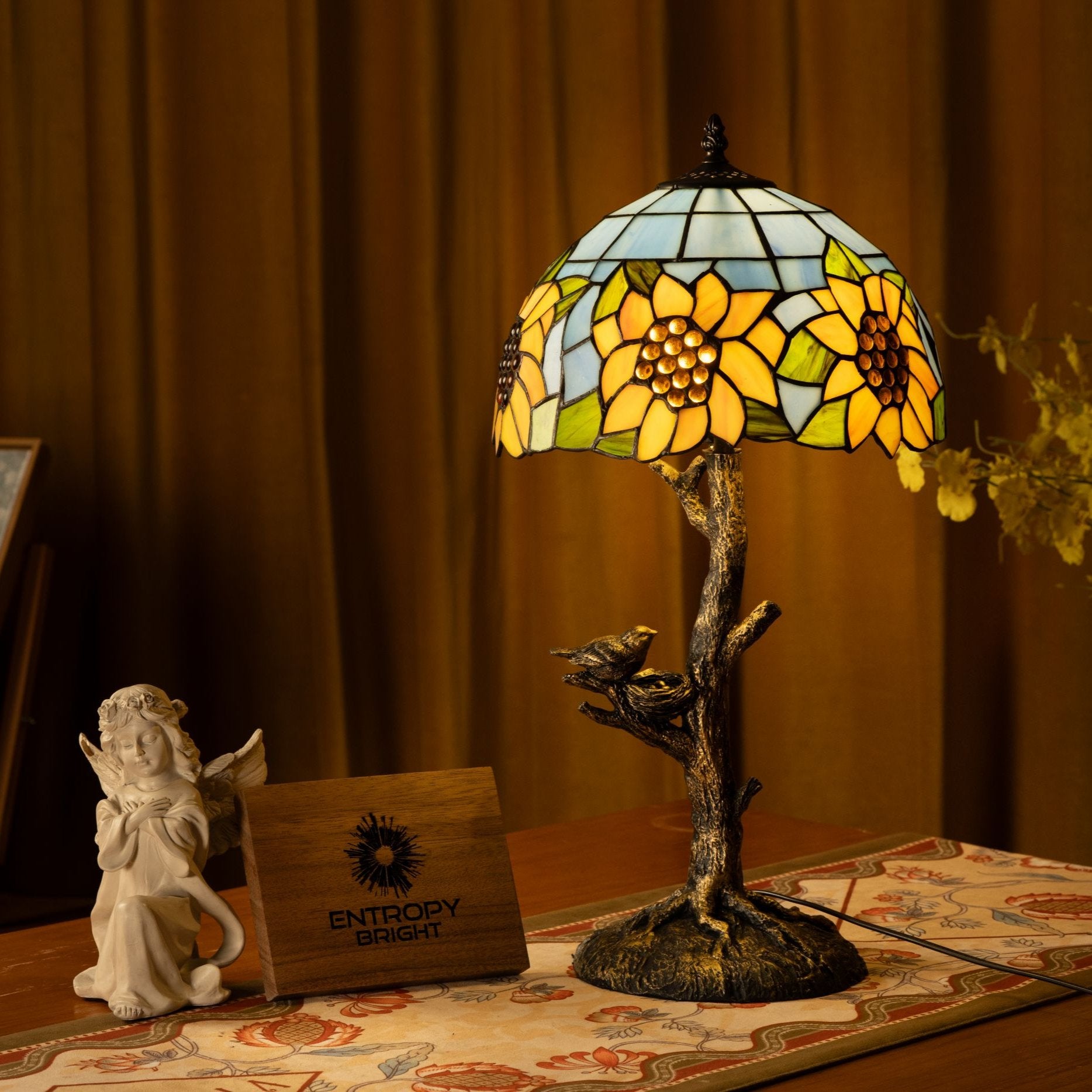 Sunflower Haven Tiffany Table Lamp