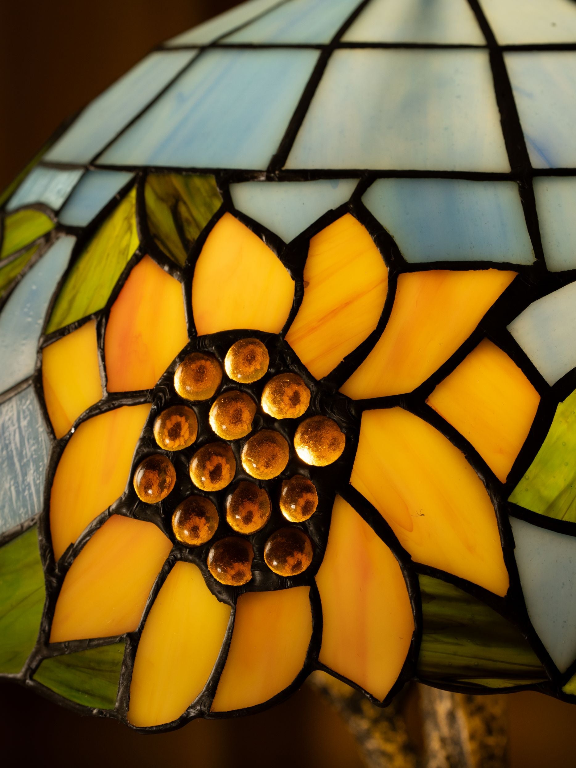 Sunflower Haven Tiffany Table Lamp