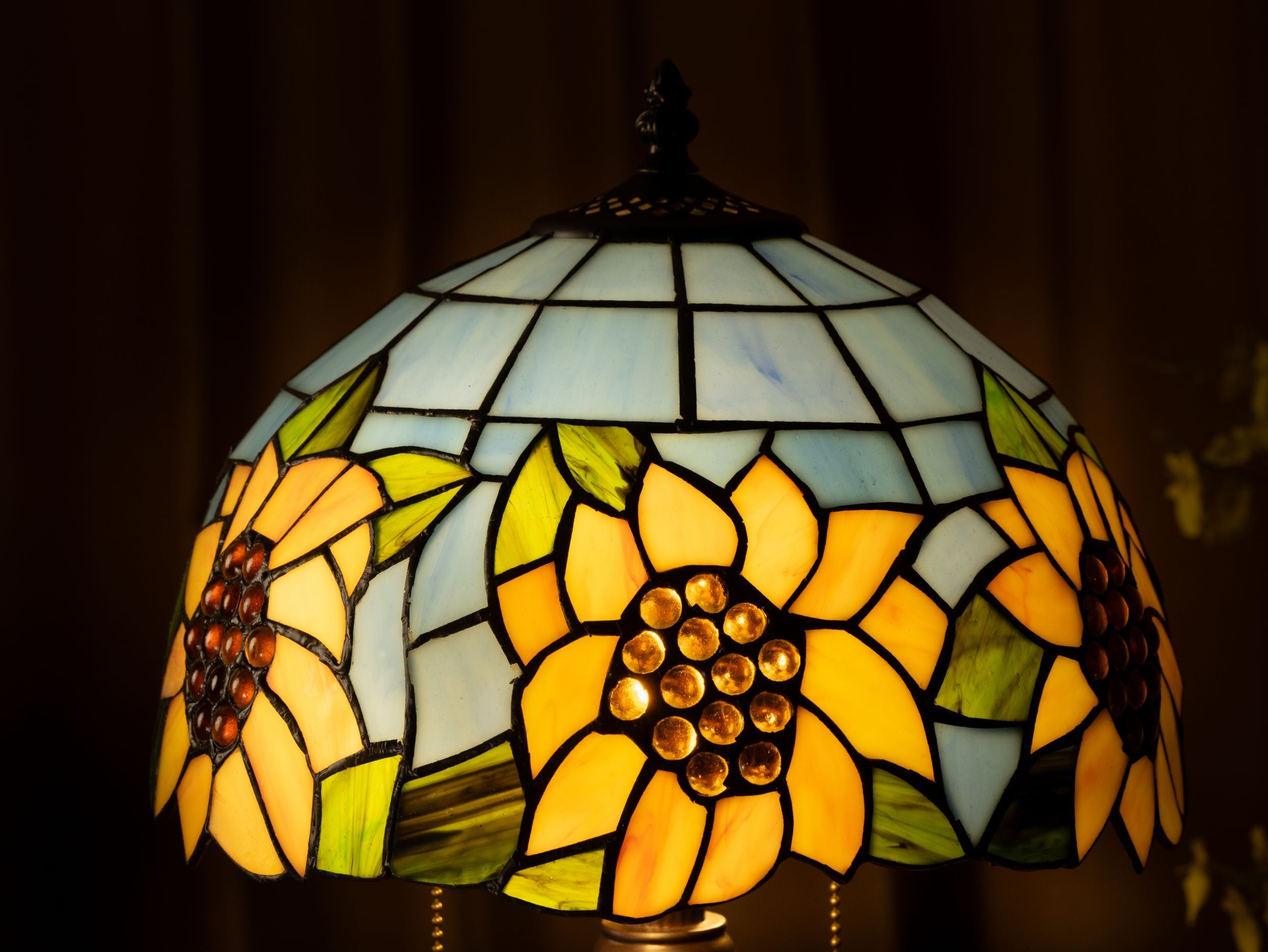 Sunflower Delight Tiffany Table Lamp