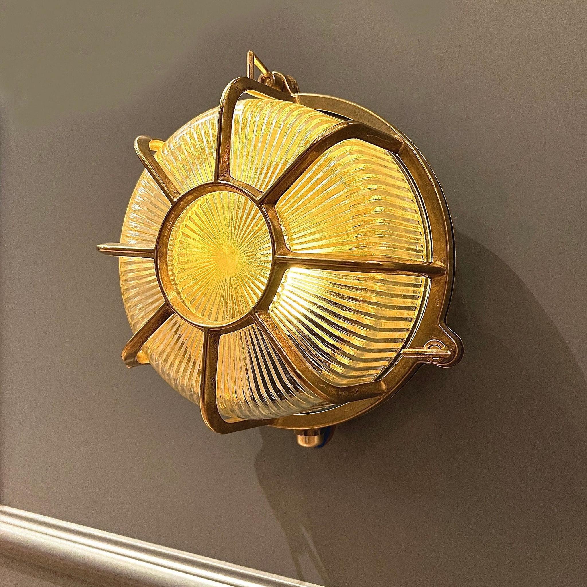 Round nautical sconce